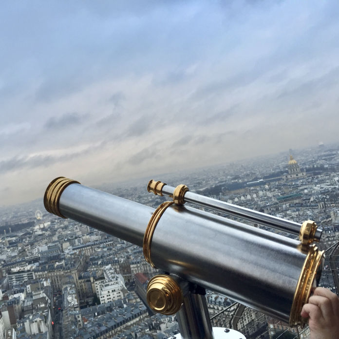 Eiffel Tower Binocular